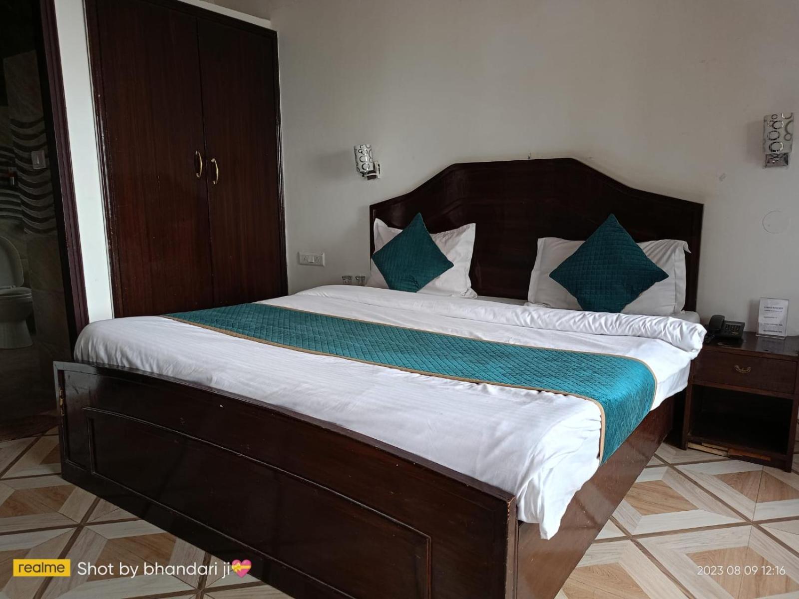 Surbee Resort Mussoorie Exterior foto